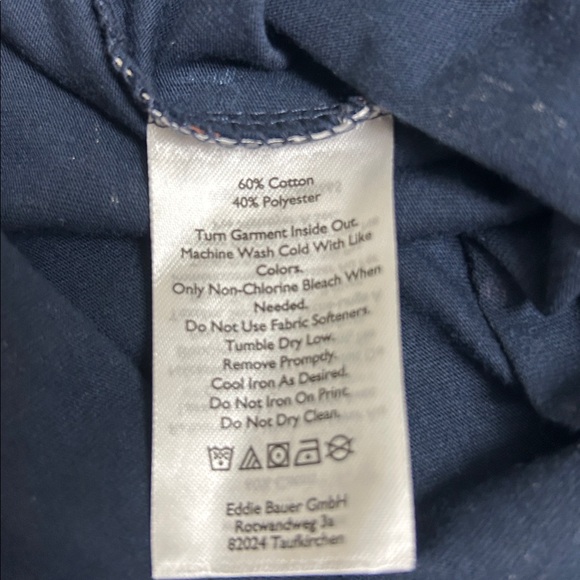 Eddie Bauer women Dark Blue Short Sleeve Tee with Fun Patterns. Size M. - Picture 13 of 13